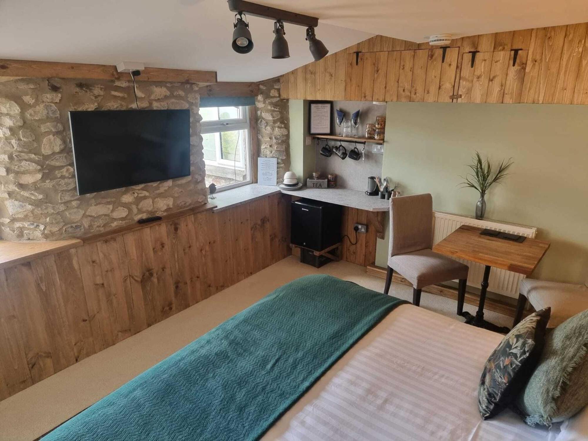 Monkton Court House B&B 호니턴 객실 사진